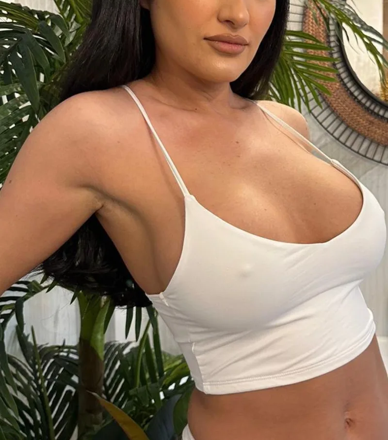 Italian call girl Giulia in Mahipalpur, Delhi