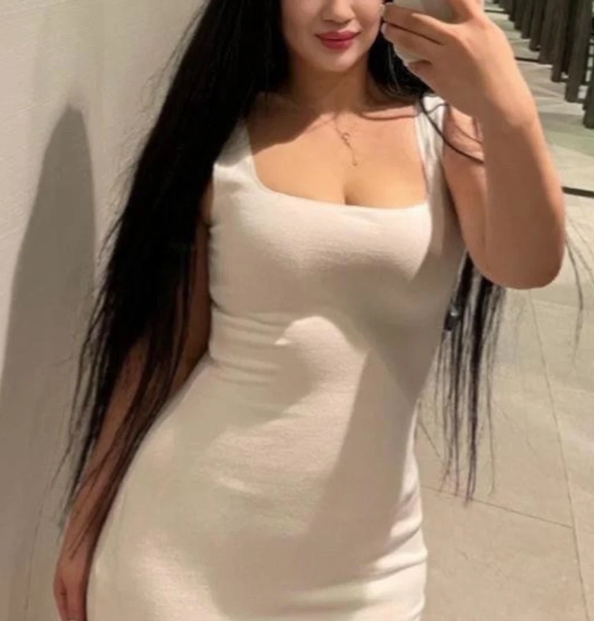 Bong Cha South Korean Escort in Delhi