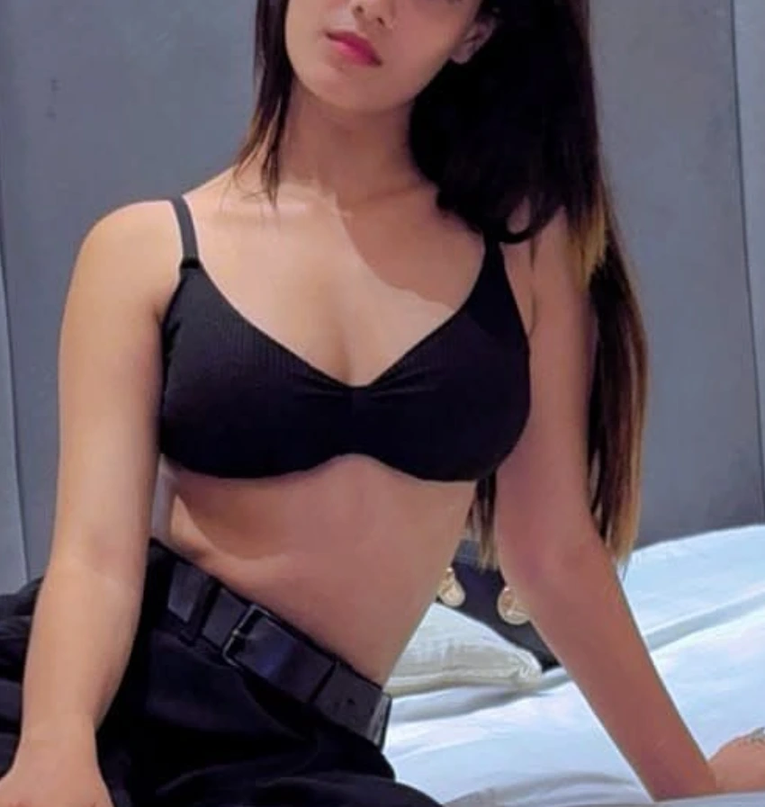 Fulfill your physical Desire with me in Delhi