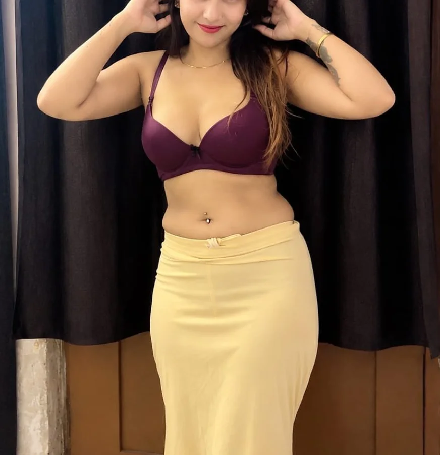 Call Girl Chintalika in Rajouri Garden, Delhi